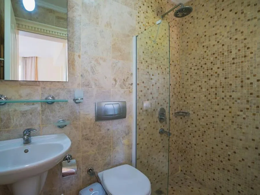 Calis'Ta Denize Sifir 8 Kisilik Villa Pearl 4 Fethiye 0*,  Turkey