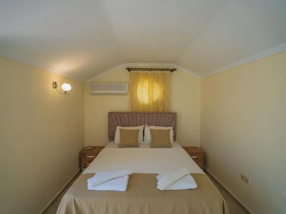 Calis'Ta Denize Sifir 8 Kisilik Villa Pearl 4 Fethiye Turkey