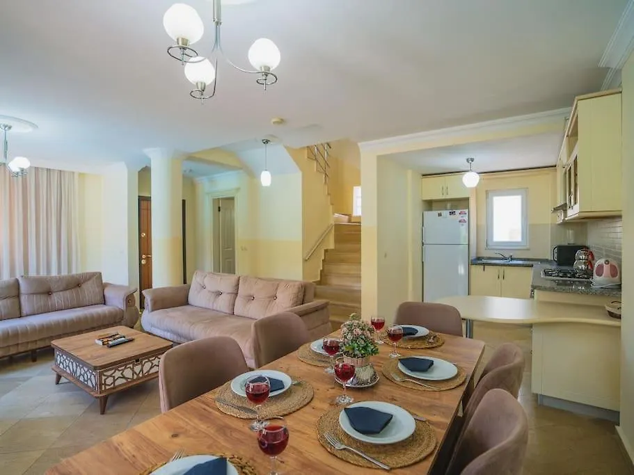 Calis'Ta Denize Sifir 8 Kisilik Villa Pearl 4 Fethiye 0*,  Turkey
