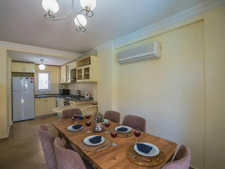 Calis'Ta Denize Sifir 8 Kisilik Villa Pearl 4 Fethiye Turkey