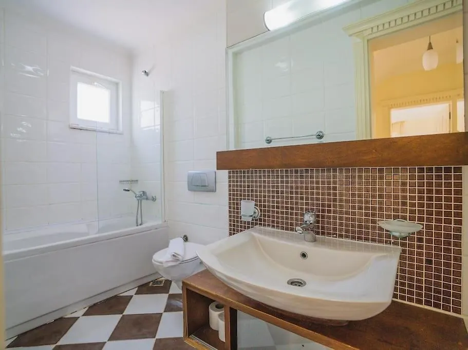 Calis'Ta Denize Sifir 8 Kisilik Villa Pearl 4 Fethiye