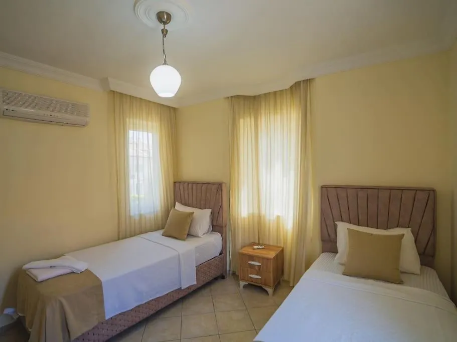 Calis'Ta Denize Sifir 8 Kisilik Villa Pearl 4 Fethiye 0*,